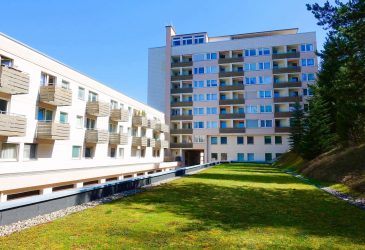 Garagenplatz im Duplexparker in Baiersbronn zu vermieten